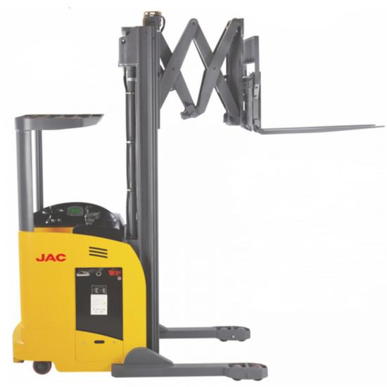 reach lift forklift